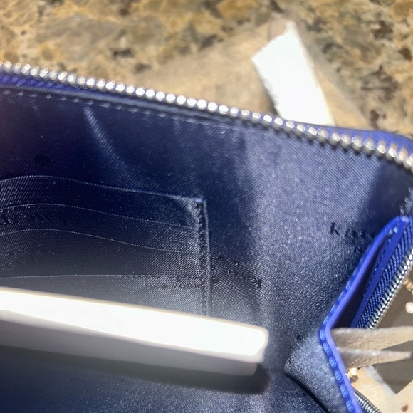 Kate Spade Staci Medium L Zip Wristlet Snowflake Toss (still in plastic) lzp - Picture 4 of 16